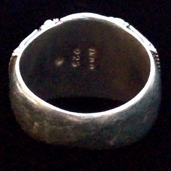 VINTAGE ESTATE Hand-Made Bali Sterling Silver Ring - Picture 3 of 8